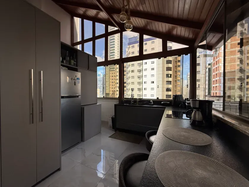Cobertura Duplex com 3 dormitórios sendo 2 suítes, Pronto para morar em Balneário Camboriú SC — foto 8