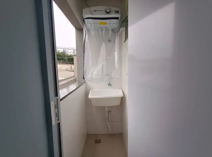 Casa dividida em 3 apartamentos independes rendendo R$ 8.570,00 de aluguel em Balneário Camboriú/SC — foto 11