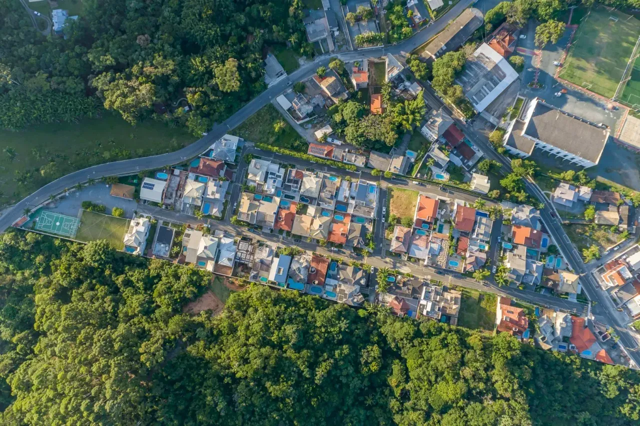 Casa Alto Padrão no Condomínio Residencial Ariribá — foto 3