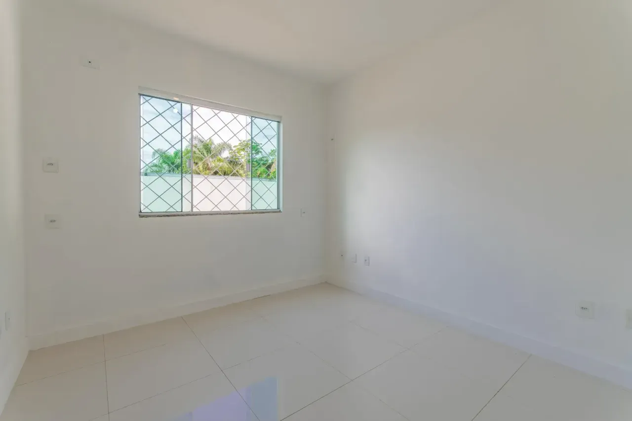 Casa Alto Padrão com 4 dormitórios sendo 2 suítes e 6 vagas na Praia dos Amores em Baln. Camboriú — foto 7