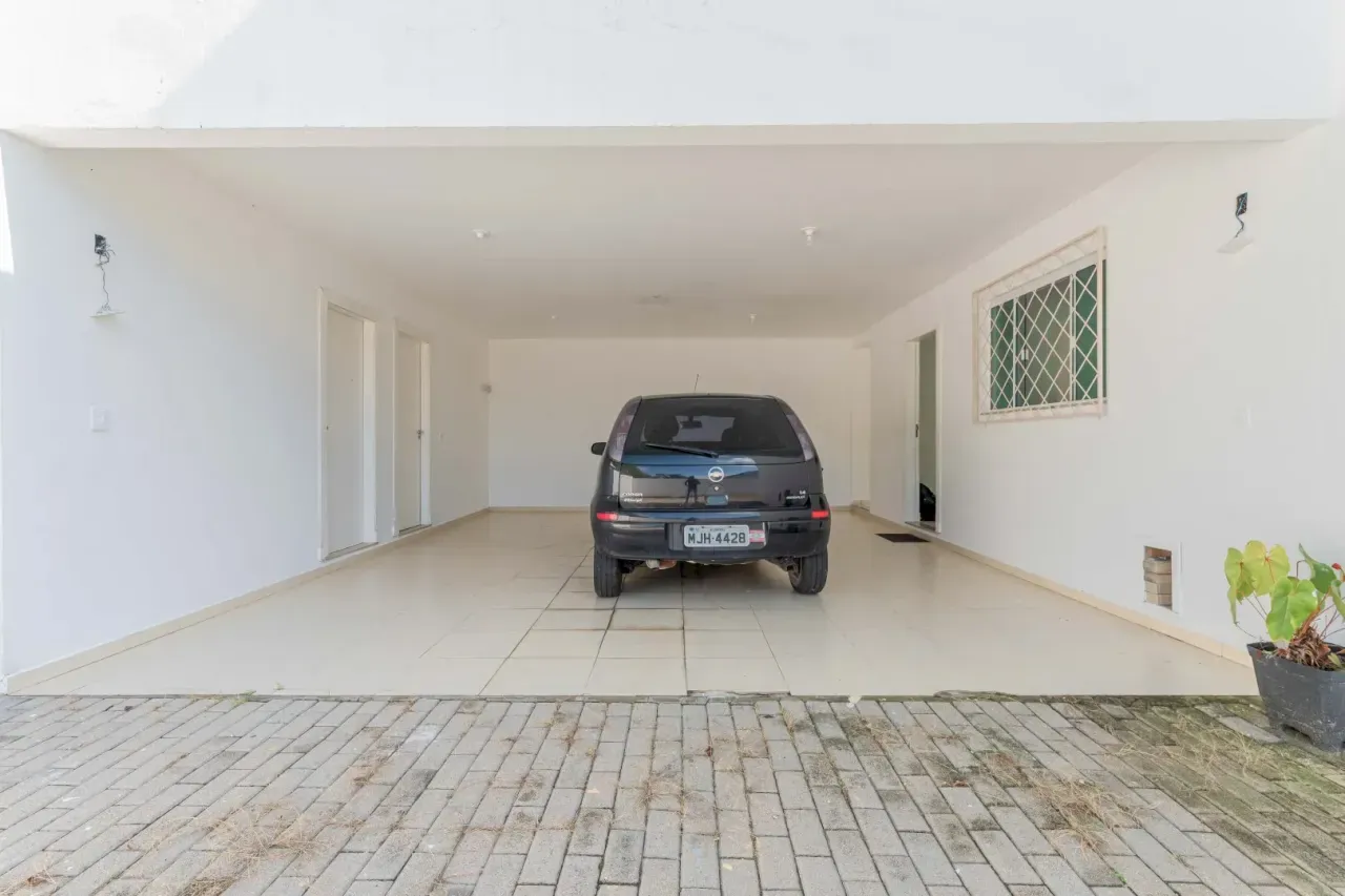 Casa Alto Padrão com 4 dormitórios sendo 2 suítes e 6 vagas na Praia dos Amores em Baln. Camboriú — foto 27