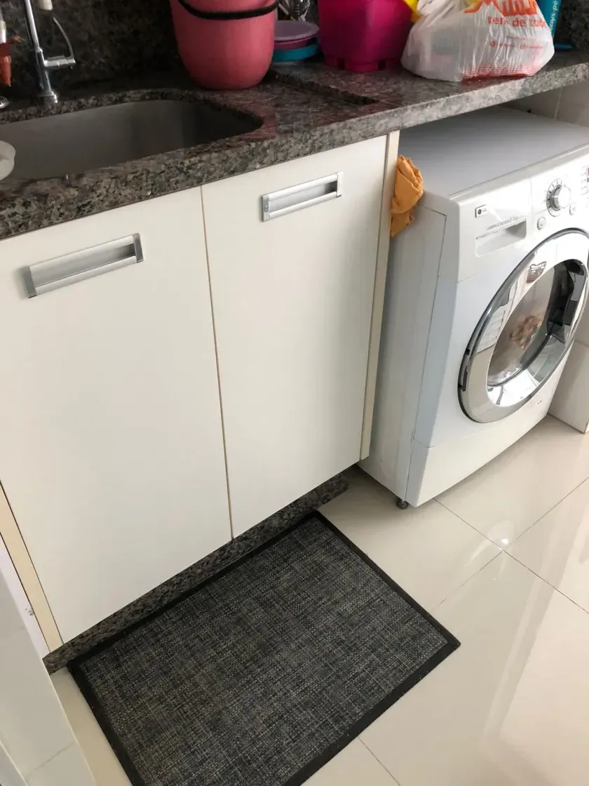 Apartamento com 3 Dormitórios sendo 1 Suíte e 2 Vagas na garagem na Praia Brava - Itajaí — foto 5