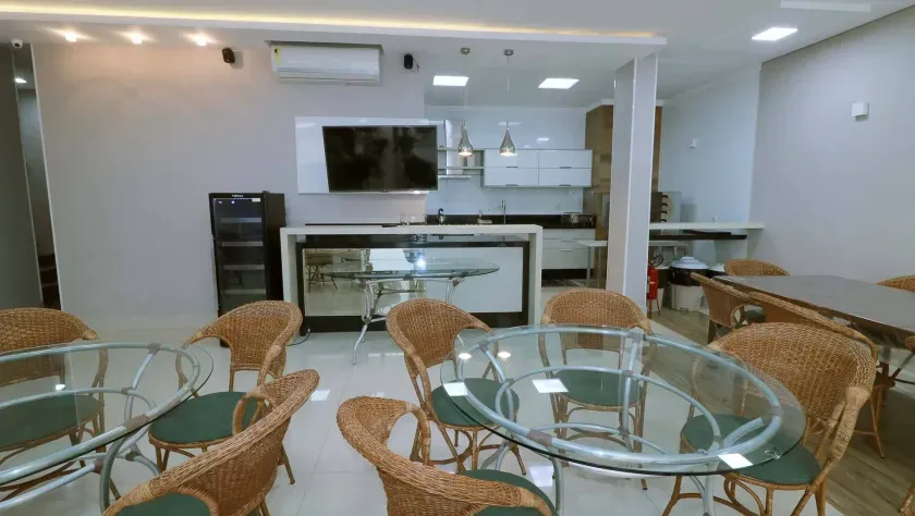 Apartamento com 3 suítes e 2 Vagas na Garagem em - Balneário Camboriú/SC — foto 13