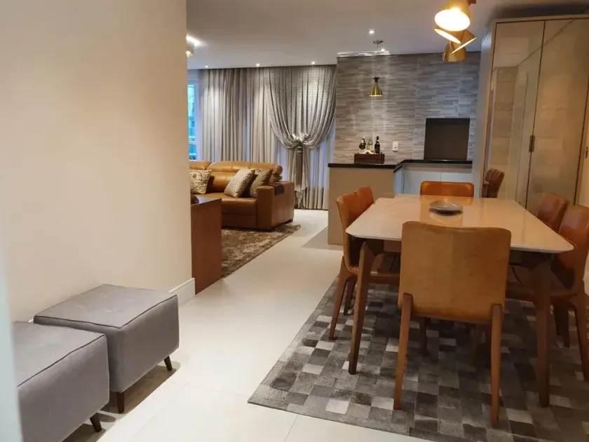 Apartamento mobiliado com 3 suítes e 2 vagas no Centro de Balneario Camboriu- SC — foto 4