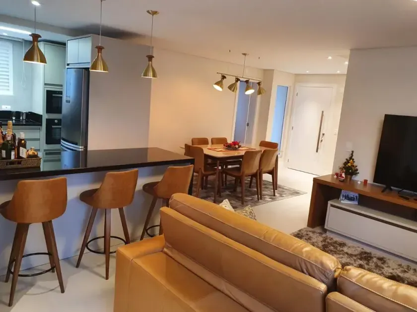 Apartamento mobiliado com 3 suítes e 2 vagas no Centro de Balneario Camboriu- SC — foto 8