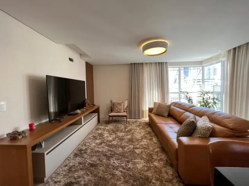 Apartamento mobiliado com 3 suítes e 2 vagas no Centro de Balneario Camboriu- SC — foto 18