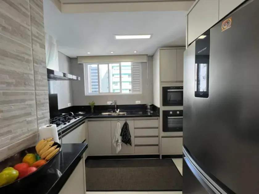 Apartamento mobiliado com 3 suítes e 2 vagas no Centro de Balneario Camboriu- SC — foto 14