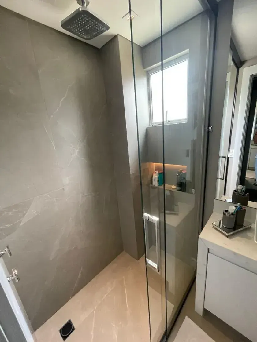 Apartamento mobiliado com 2 dormitórios sendo 1 suíte e 2 vagas de garagem na Praia Brava - Itajaí — foto 10