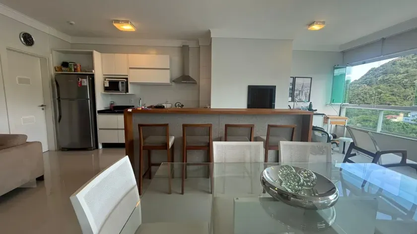Apartamento com 2 dormitórios sendo 1 suíte e 1 vaga de garagem na Praia Brava em Itajaí — foto 5
