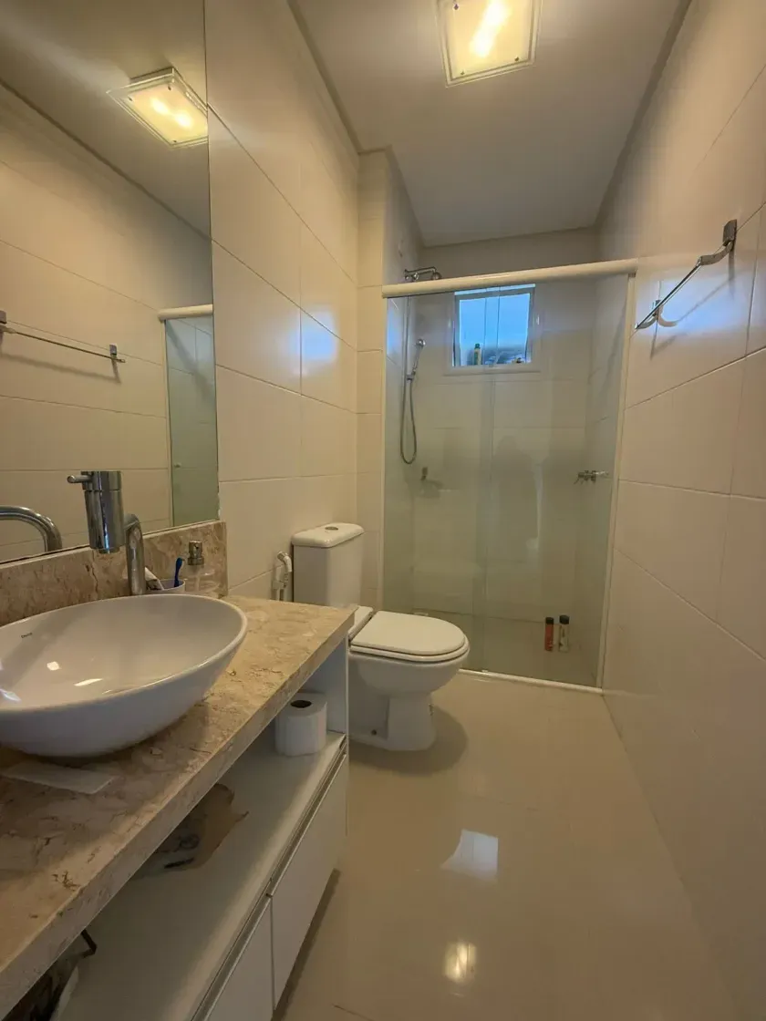 Apartamento com 2 dormitórios sendo 1 suíte e 1 vaga de garagem na Praia Brava em Itajaí — foto 12