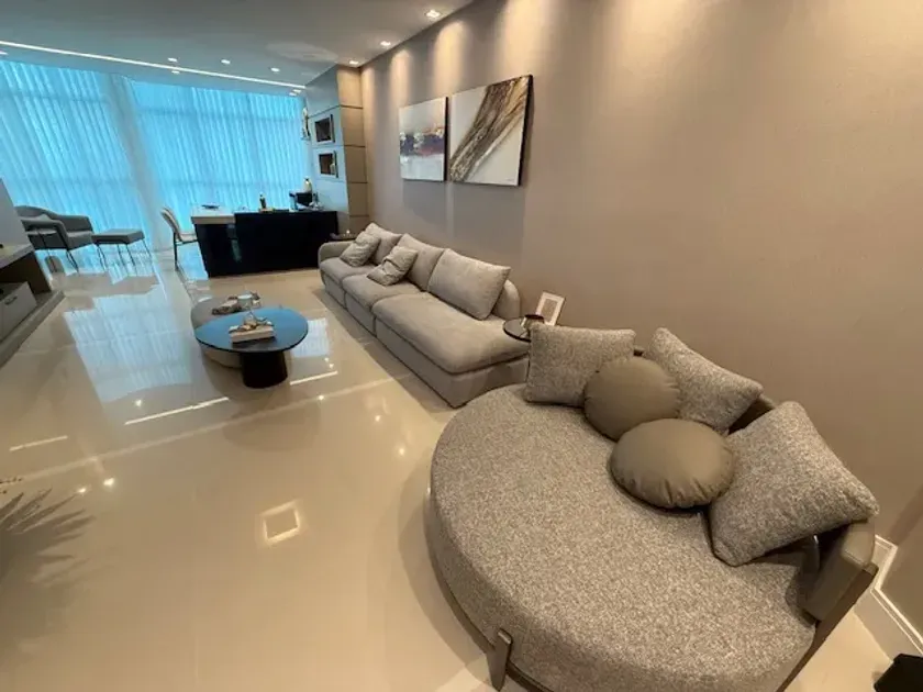 Apartamento alto padrão com 3 suítes e 2 vagas de garagem em Balneário Camboriú — foto 7