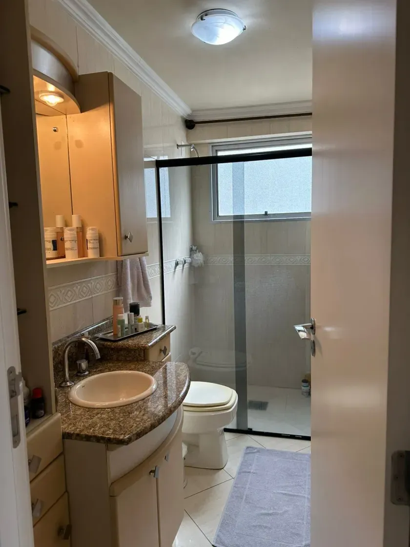 Apartamento frente mar 3 dormitórios sendo 2 suítes e 1 vaga no Centro de Balneário Camboriú — foto 13