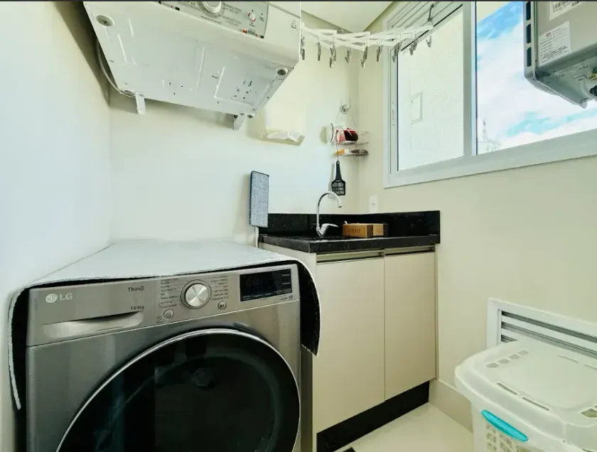 Apartamento com 4 dormitórios sendo 2 suítes e 2 vagas de garagem em Balneário Camboriú — foto 11