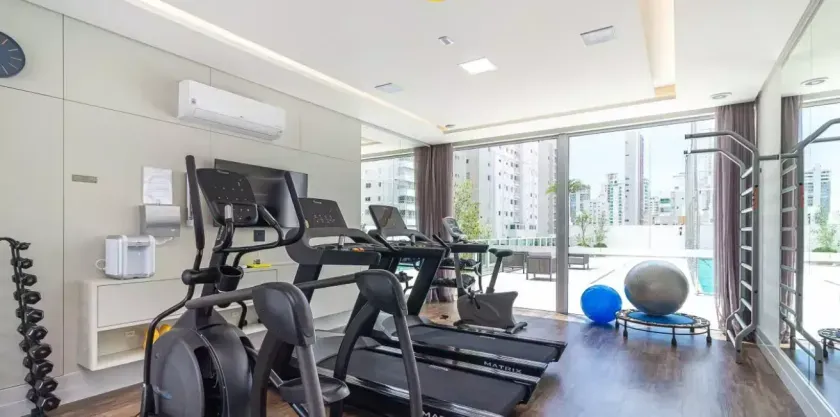 Apartamento com 4 dormitórios sendo 2 suítes e 2 vagas de garagem em Balneário Camboriú — foto 24