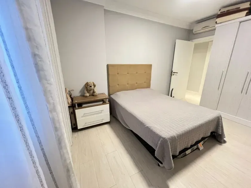 Apartamento decorado com 3 dormitórios sendo 1 suíte e 1 vaga em  Balneário Camboriú — foto 7