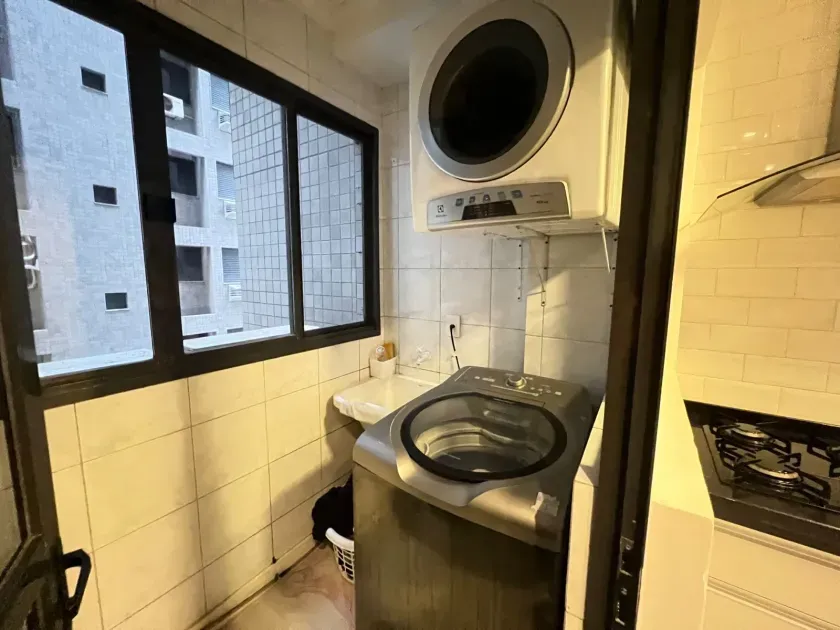 Apartamento decorado com 3 dormitórios sendo 1 suíte e 1 vaga em  Balneário Camboriú — foto 17