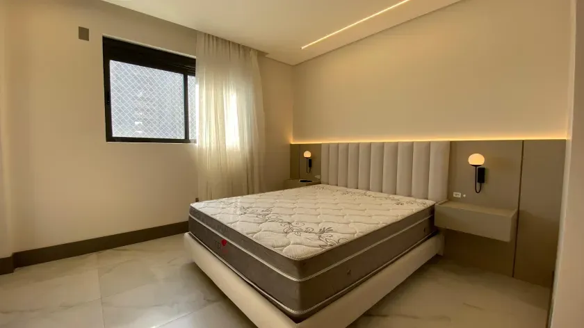 Apartamento mobiliado com 3 suítes e 2 vagas de garagem no Centro de Balneário Camboriú — foto 7