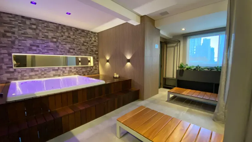 Apartamento mobiliado com 3 suítes e 2 vagas de garagem no Centro de Balneário Camboriú — foto 13