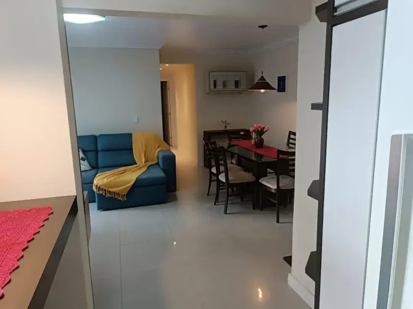 Apartamento com 3 dormitórios sendo 1 suíte e 1 vaga de garagem no centro de Balneário Camboriú — foto 20