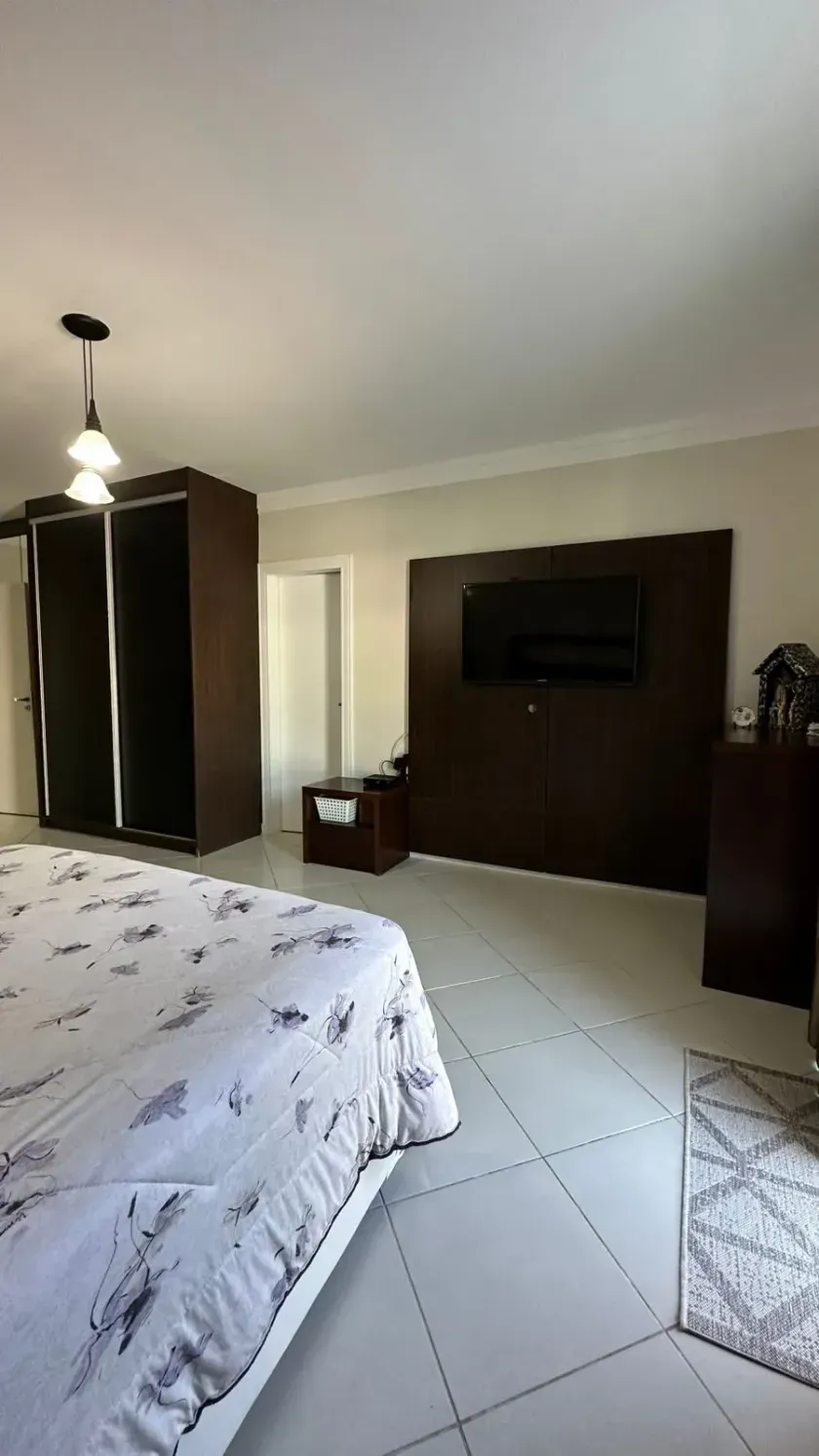 Sobrado mobiliado com 3 suítes e 4 vagas de garagem na Praia dos Amores Itajaí — foto 10