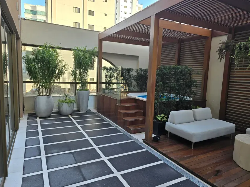 Apartamento novo alto padrão com 4 suítes e 4 vagas de garagem no Centro de Balneário Camboriú. — foto 34