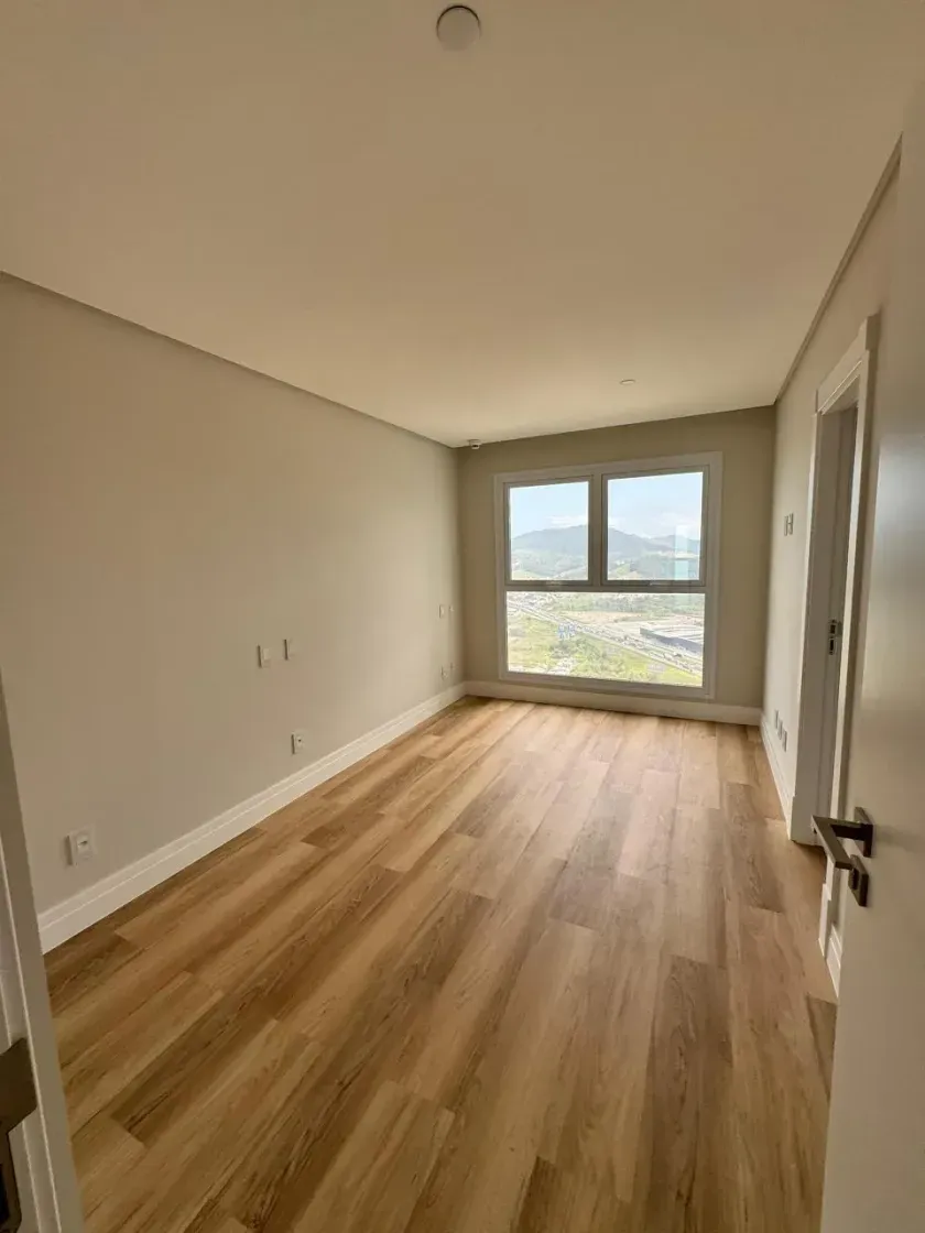 Apartamento frente mar com 4 suítes e 4 vagas na Barra Sul de Balneário Camboriú — foto 9