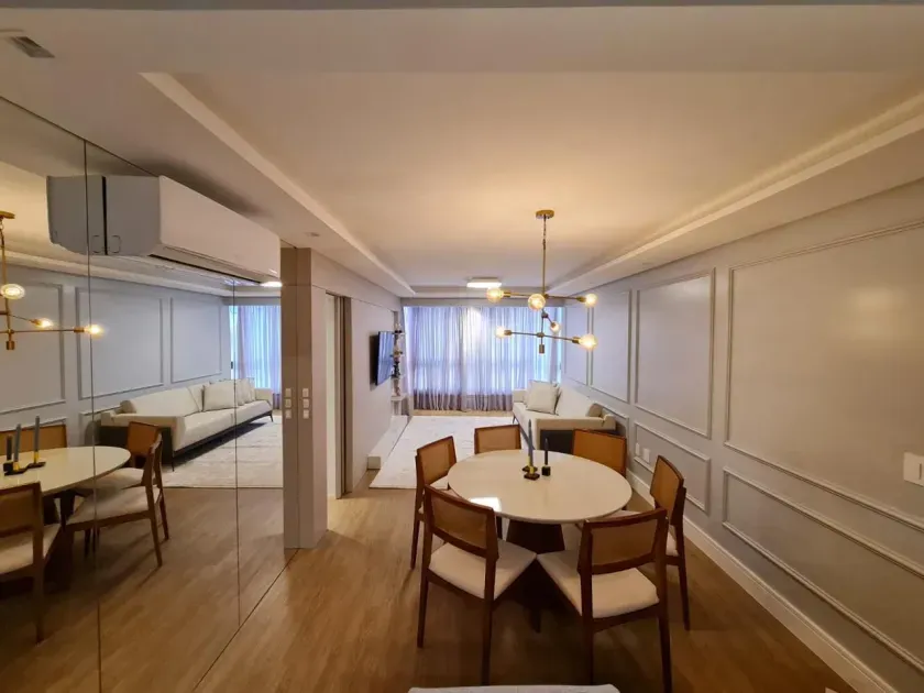 Apartamento mobiliado com 2 dormitórios sendo 1 suíte e 1 vaga na Atlantica em Balneário Camboriú — foto 10