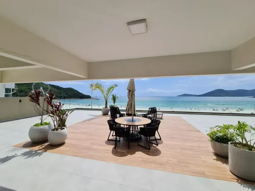 Apartamento mobiliado com 2 dormitórios sendo 1 suíte e 1 vaga na Atlantica em Balneário Camboriú — foto 21