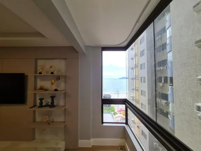 Apartamento mobiliado com 2 dormitórios sendo 1 suíte e 1 vaga na Atlantica em Balneário Camboriú — foto 29