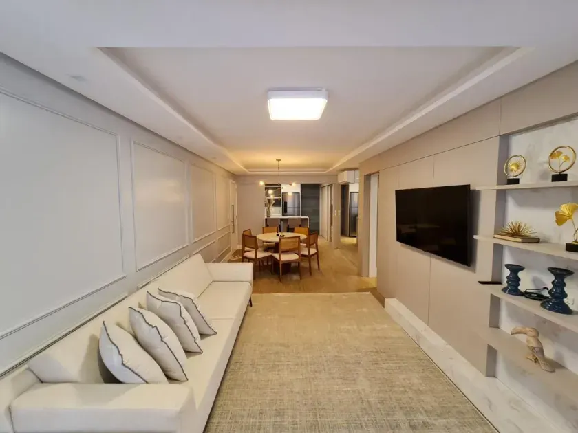 Apartamento mobiliado com 2 dormitórios sendo 1 suíte e 1 vaga na Atlantica em Balneário Camboriú — foto 31