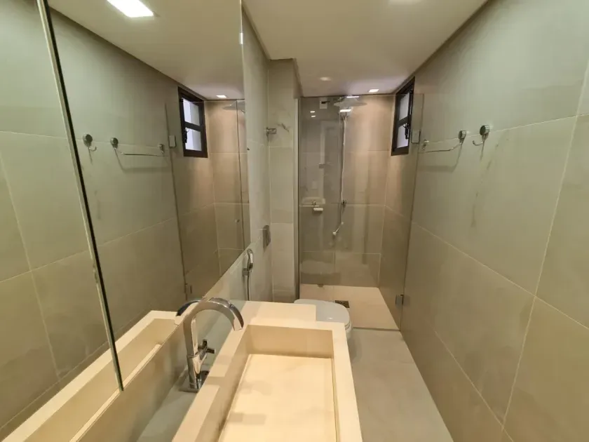 Apartamento mobiliado com 2 dormitórios sendo 1 suíte e 1 vaga na Atlantica em Balneário Camboriú — foto 33