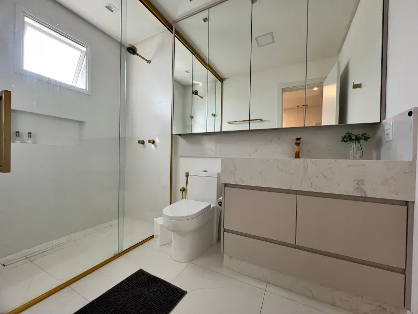 Apartamento com 2 suítes e 1 vaga de garagem na Praia Brava em Itajaí/SC — foto 10