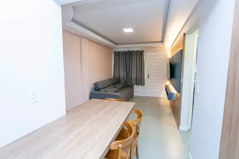 Apartamento com 2 dormitórios e 1 vaga no Centro de Balneário Camboriú/SC — foto 4
