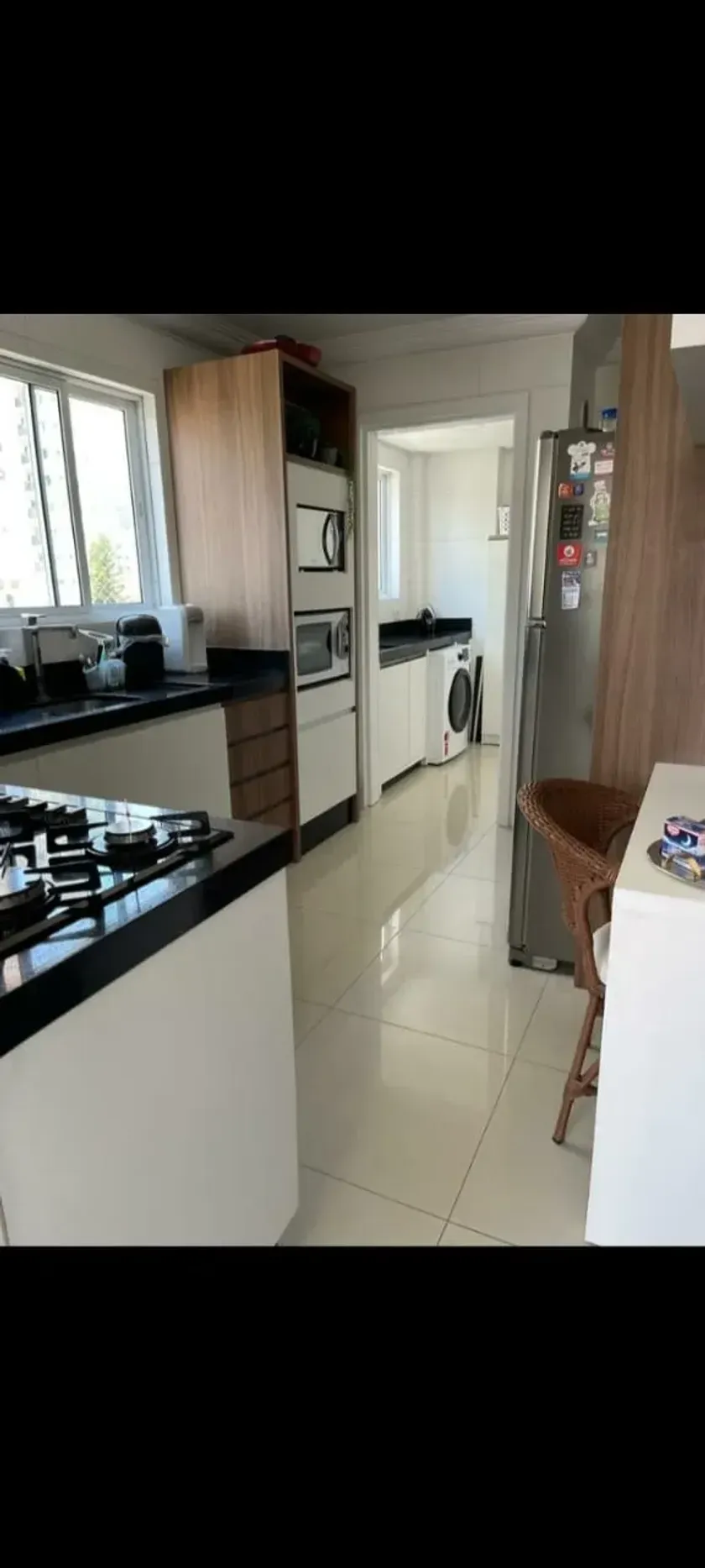 Apartamento com 3 dormitórios sendo 1 suíte e 2 vagas de garagem - Centro de Balneário Camboriú — foto 3