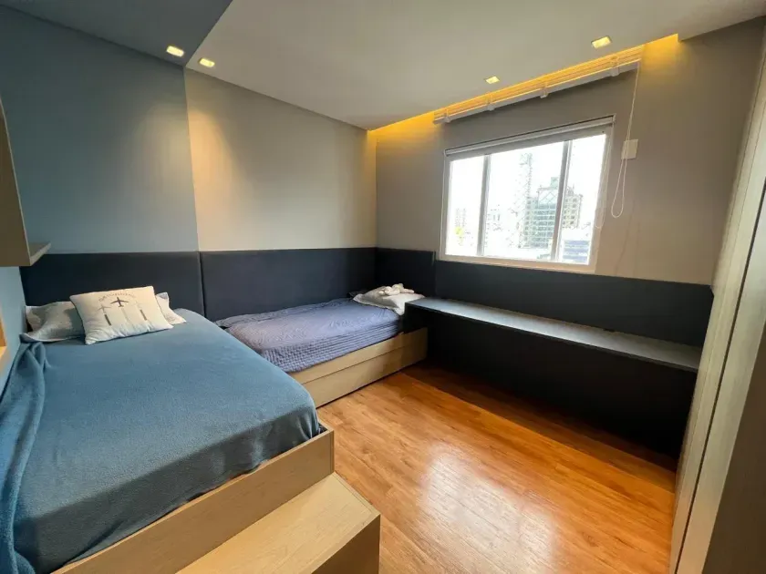 Apartamento com 3 suítes e 2 vagas de garagem Bairro Pioneiros em Balneário Camboriú/SC — foto 16