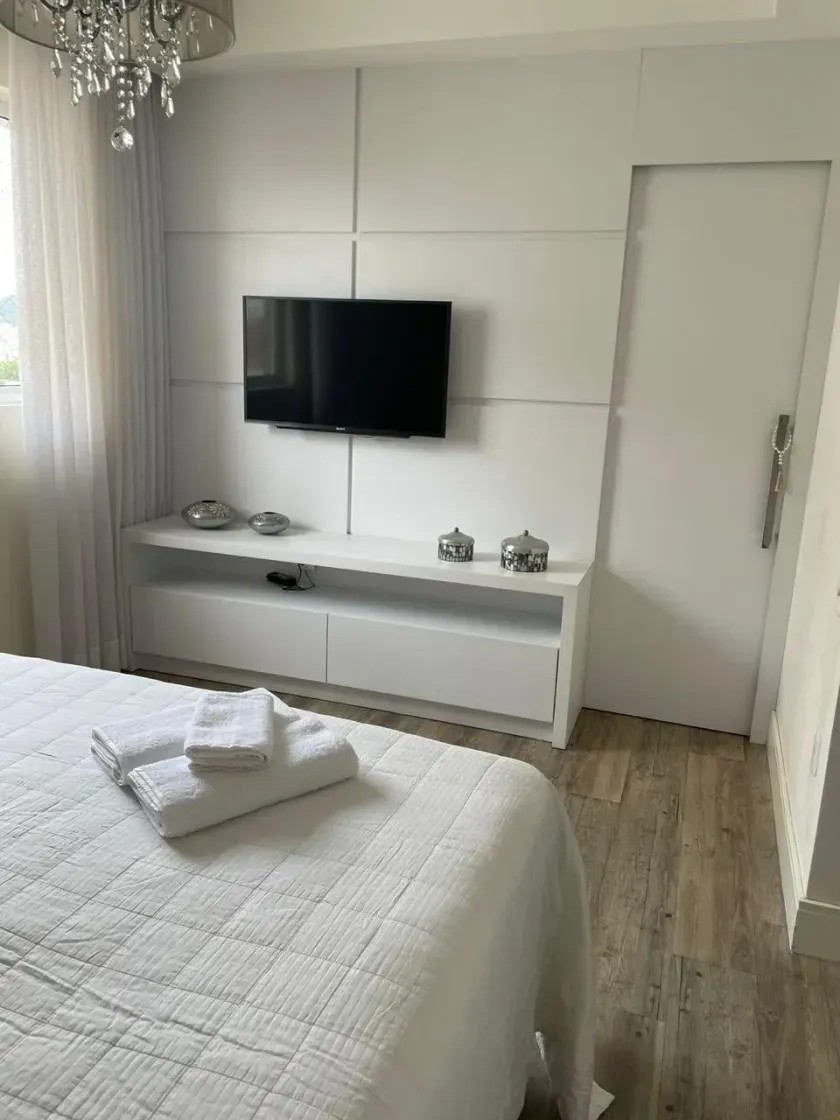 Apartamento com 3 suítes sendo 2 demi e 2 vagas de garagem em Balneário Camboriú/SC — foto 21