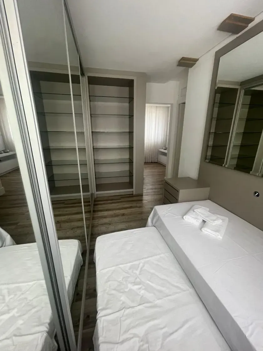Apartamento com 3 suítes sendo 2 demi e 2 vagas de garagem em Balneário Camboriú/SC — foto 16