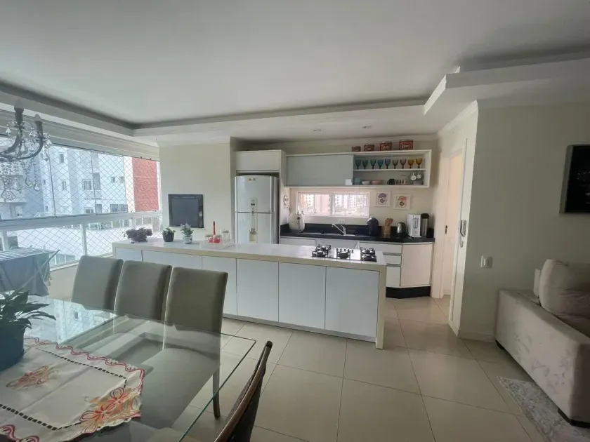 Apartamento com 3 suítes sendo 2 demi e 2 vagas de garagem em Balneário Camboriú/SC — foto 3