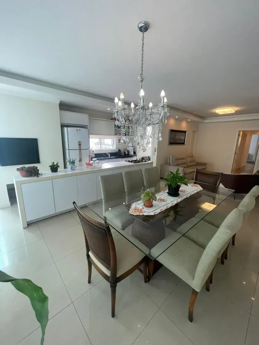 Apartamento com 3 suítes sendo 2 demi e 2 vagas de garagem em Balneário Camboriú/SC — foto 5