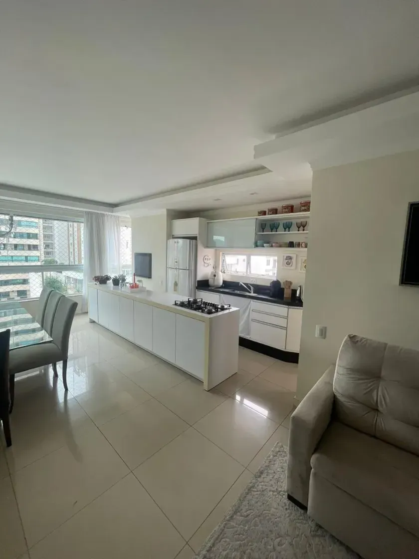 Apartamento com 3 suítes sendo 2 demi e 2 vagas de garagem em Balneário Camboriú/SC — foto 9