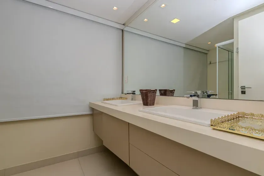 Apartamento de 3 suites e 1 vaga de garagem frente mar em Balneário Camboriú/SC — foto 26