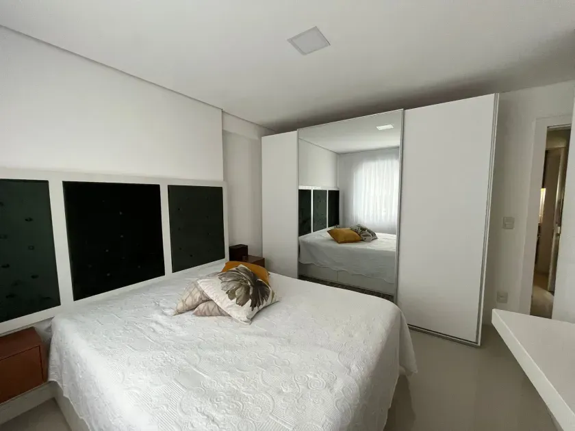Apartamento alto padrão com 3 suítes e 3 vagas de garagem em Balneário Camboriú/SC — foto 12