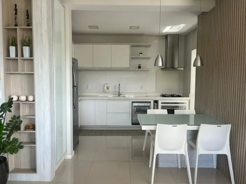 Apartamento com 2 suítes e 2 vagas de garagem no Bairro Pioneiros em Balneário Camboriú/SC — foto 9