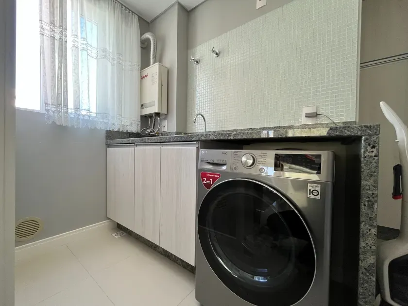 Apartamento duplex finamente mobiliado 3 suítes e 2 vagas no Centro de Balneário Camboriú/SC — foto 44
