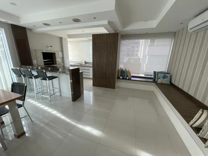 Apartamento duplex finamente mobiliado 3 suítes e 2 vagas no Centro de Balneário Camboriú/SC — foto 48
