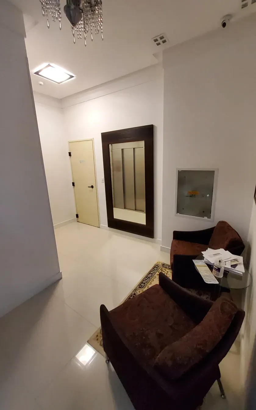 Apartamento com 3 dormitórios sendo 1 suíte e 1 vaga de garagem na Barra Norte em Bal. Camboriú-SC — foto 3