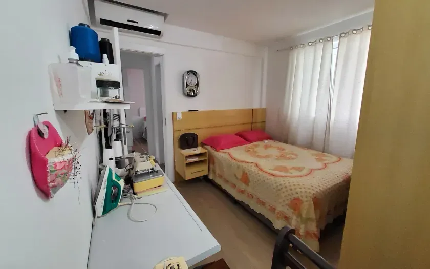 Apartamento com 3 dormitórios sendo 1 suíte e 1 vaga de garagem na Barra Norte em Bal. Camboriú-SC — foto 2