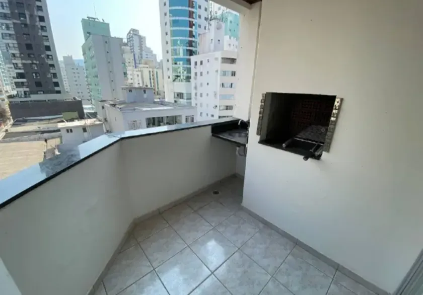 Apartamento quadra mar com 2 dormitórios e 1 vaga de garagem - Avenida Brasil Balneário Camboriú/SC — foto 5