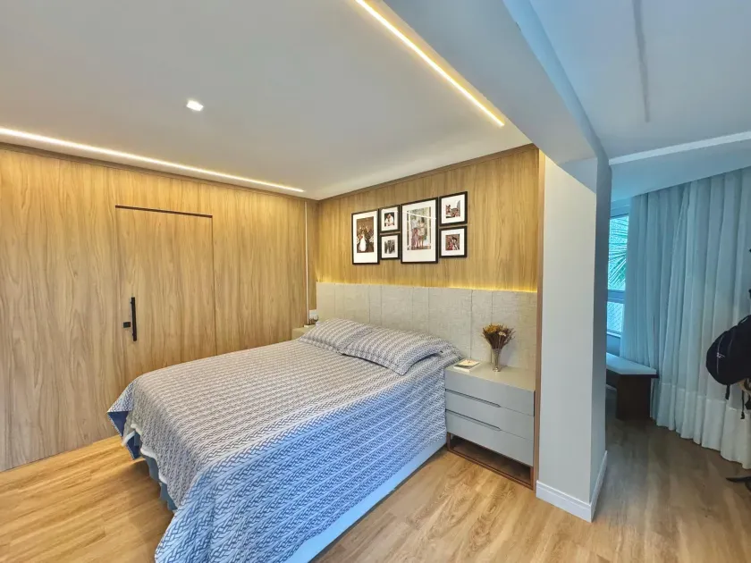 Apartamento garden 4 dormitórios sendo 3 suítes com quintal perto do mar em Balneário Camboriú/SC