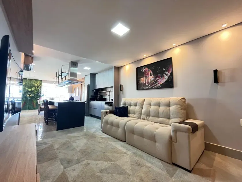 Apartamento mobiliado com 3 dormitórios sendo 2 suítes e 2 vagas de garagem em Itajaí — foto 2